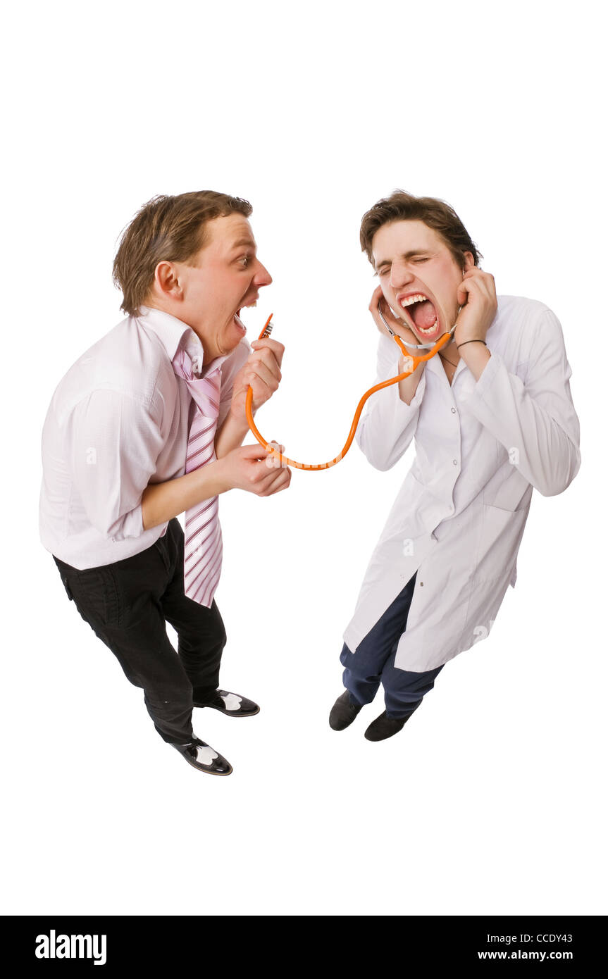 Eine ärztliche Untersuchung durchführen, auf weißen Arzt und Patient