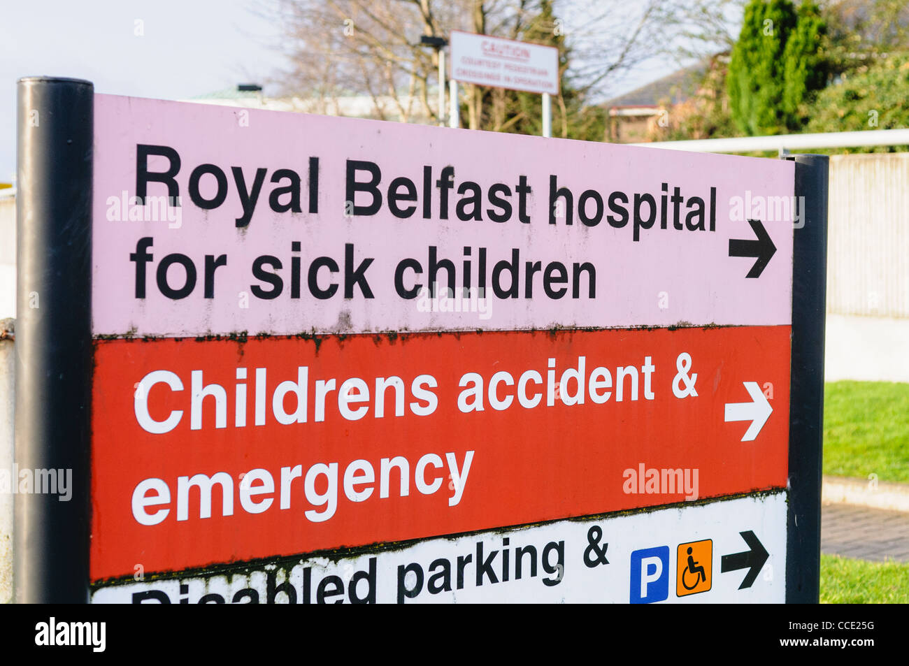 Schilder am Royal Belfast Hospital für kranke Kinder und Kinder A&E Stockfoto