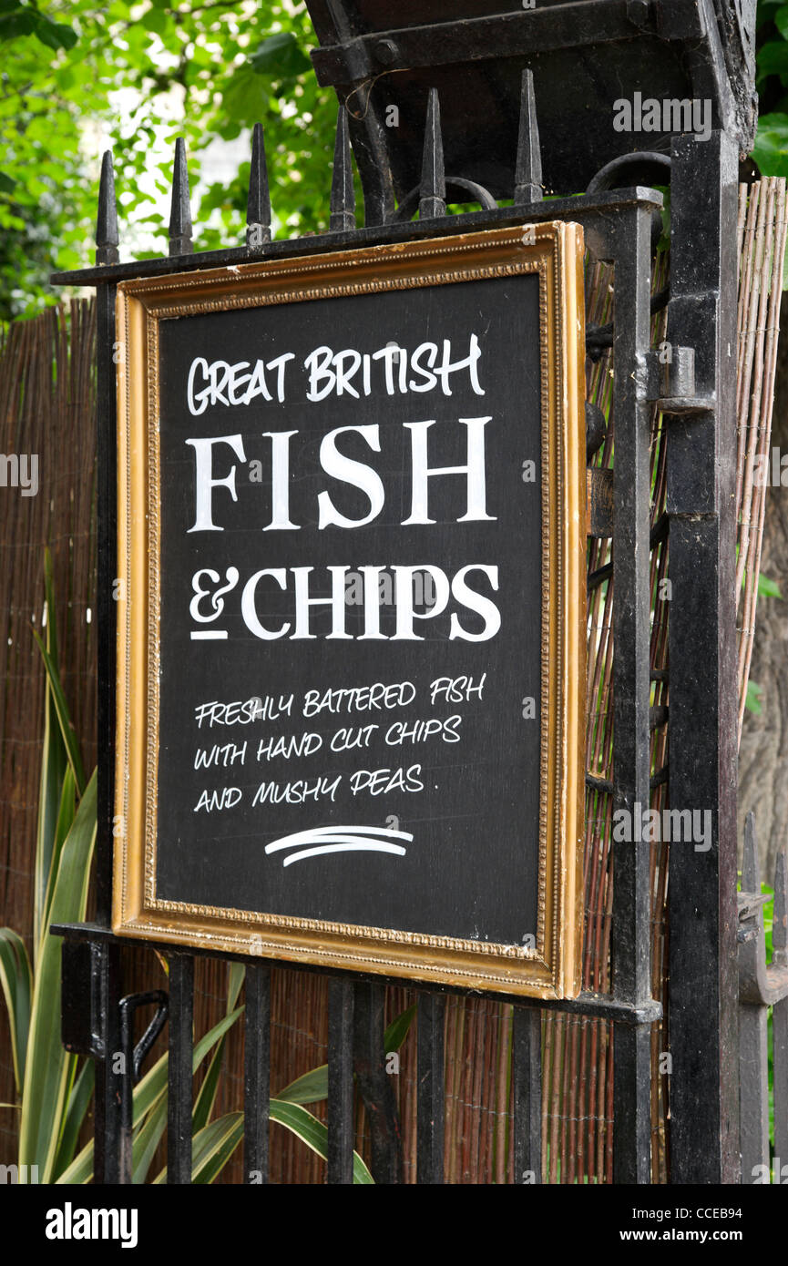 London, UK, großen britischen Fisch & Chips unterzeichnen in Greenwich Stockfoto