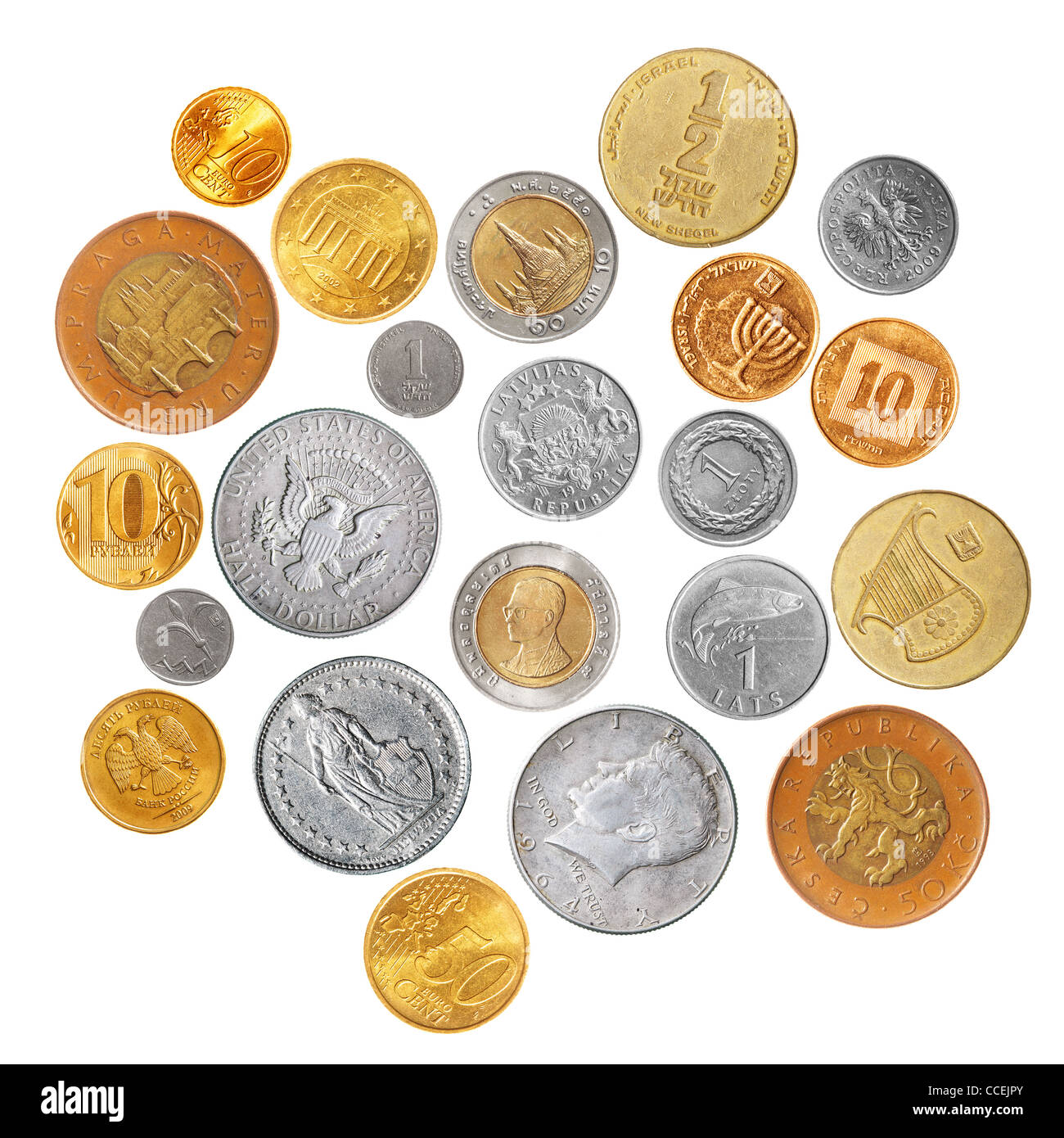 Verschiedene Münzen über dem weißen Hintergrund isoliert Stockfoto