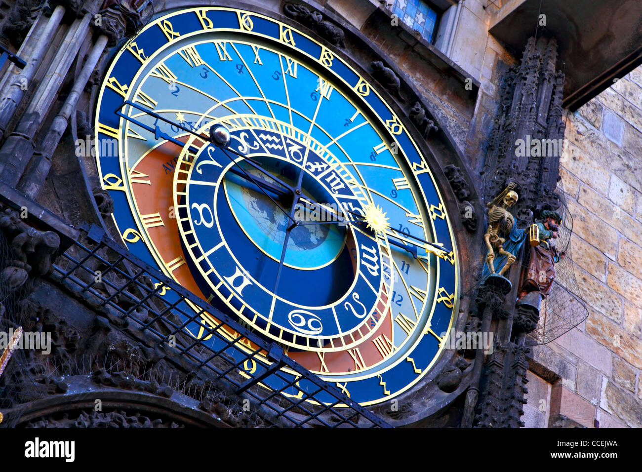 Alte astronomische Uhr am Altstädter Rathaus, Prag, Tschechische Republik Stockfoto