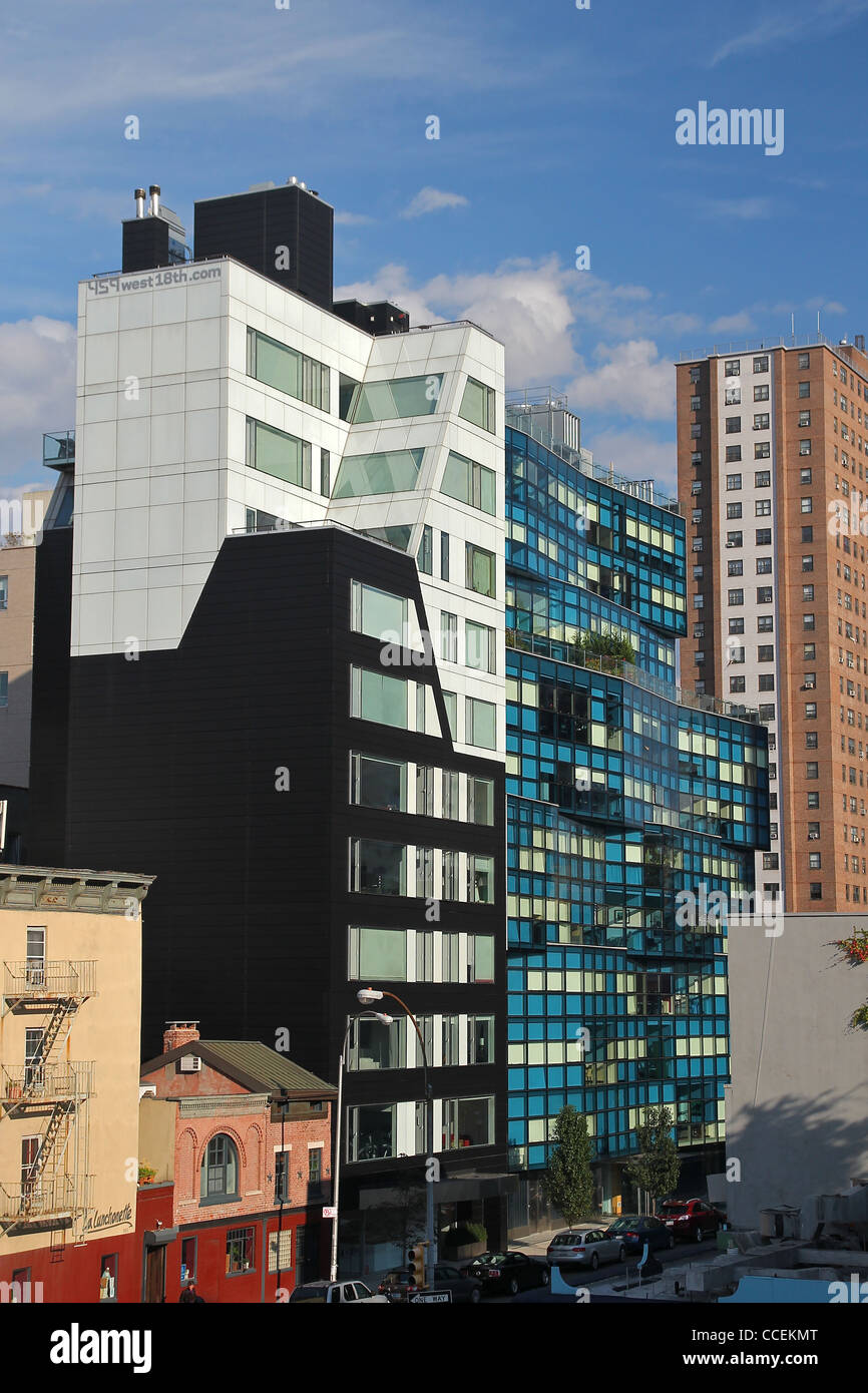 Ein Blick auf Chelsea Gebäude aus der High Line Park, Manhattan Stockfoto