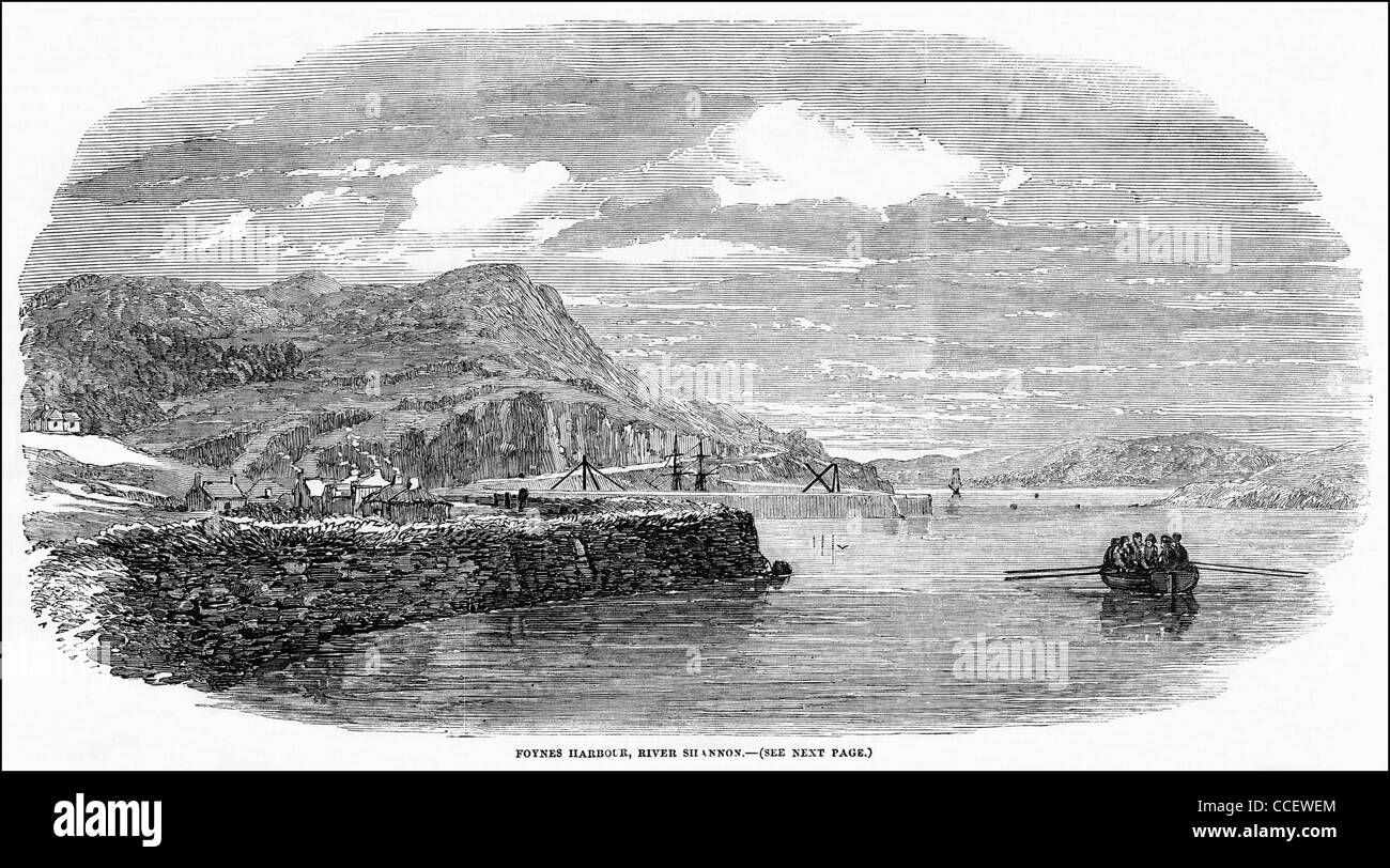 Viktorianische Gravur ca. 1852 Blick auf Foynes Hafen auf dem Fluss Shannon in Irland Stockfoto