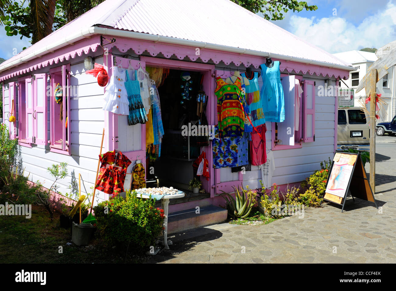 Geschenk Geschäfte Road Town Tortola BVI Karibik Kreuzfahrt bunt Stockfoto