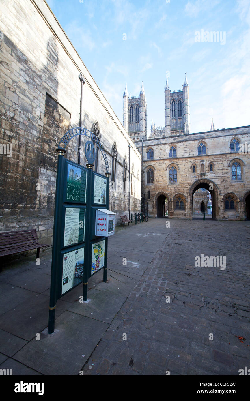 Lincoln City, Lincolnshire, England, Lincoln Kathedrale historische Wahrzeichen gotische mittelalterliche Türme Stockfoto