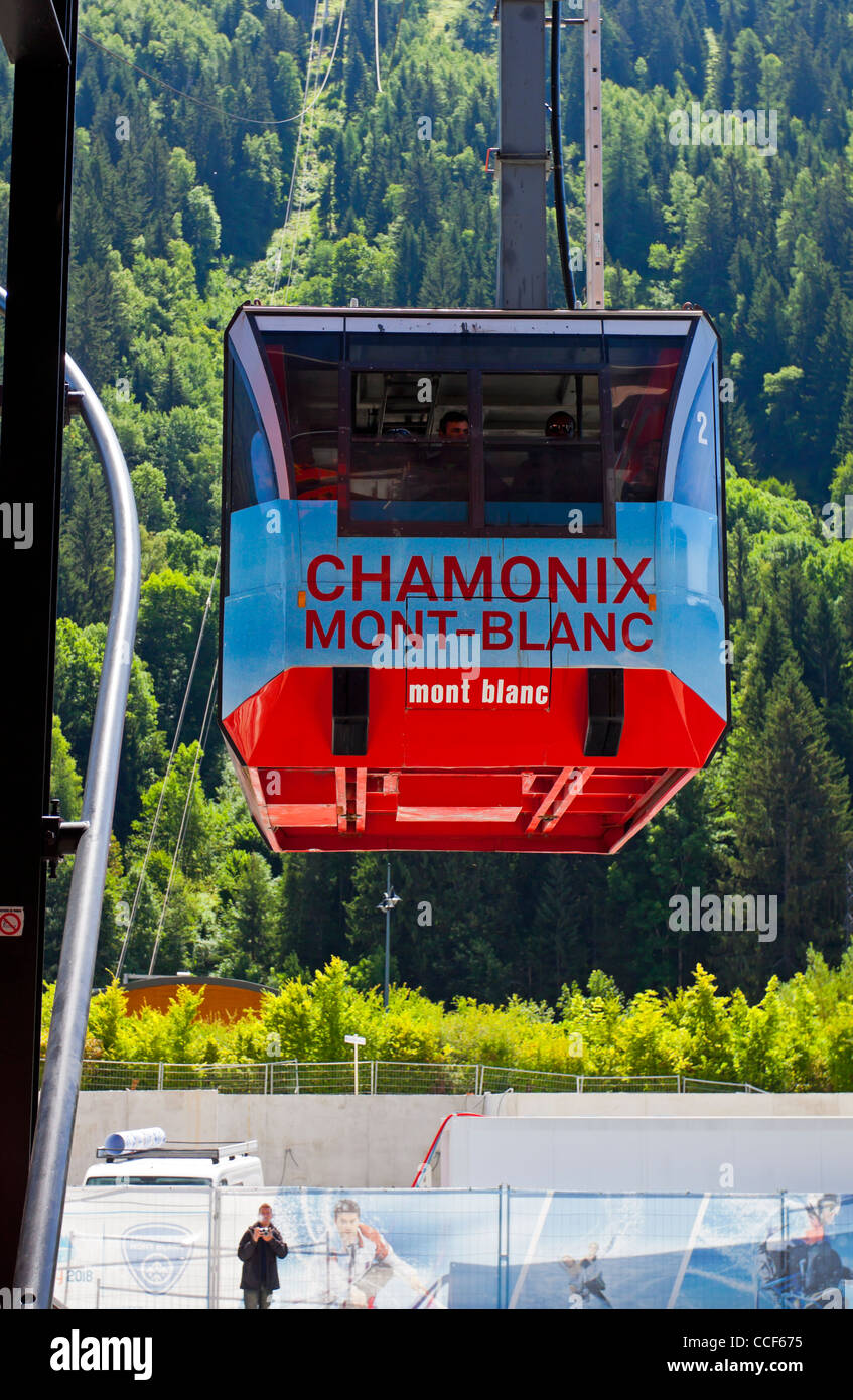 Seilbahn von Chamonix Aiguille du Midi nahe dem Gipfel des Mont Blanc der höchste Gipfel der französischen Alpen und Europa Stockfoto