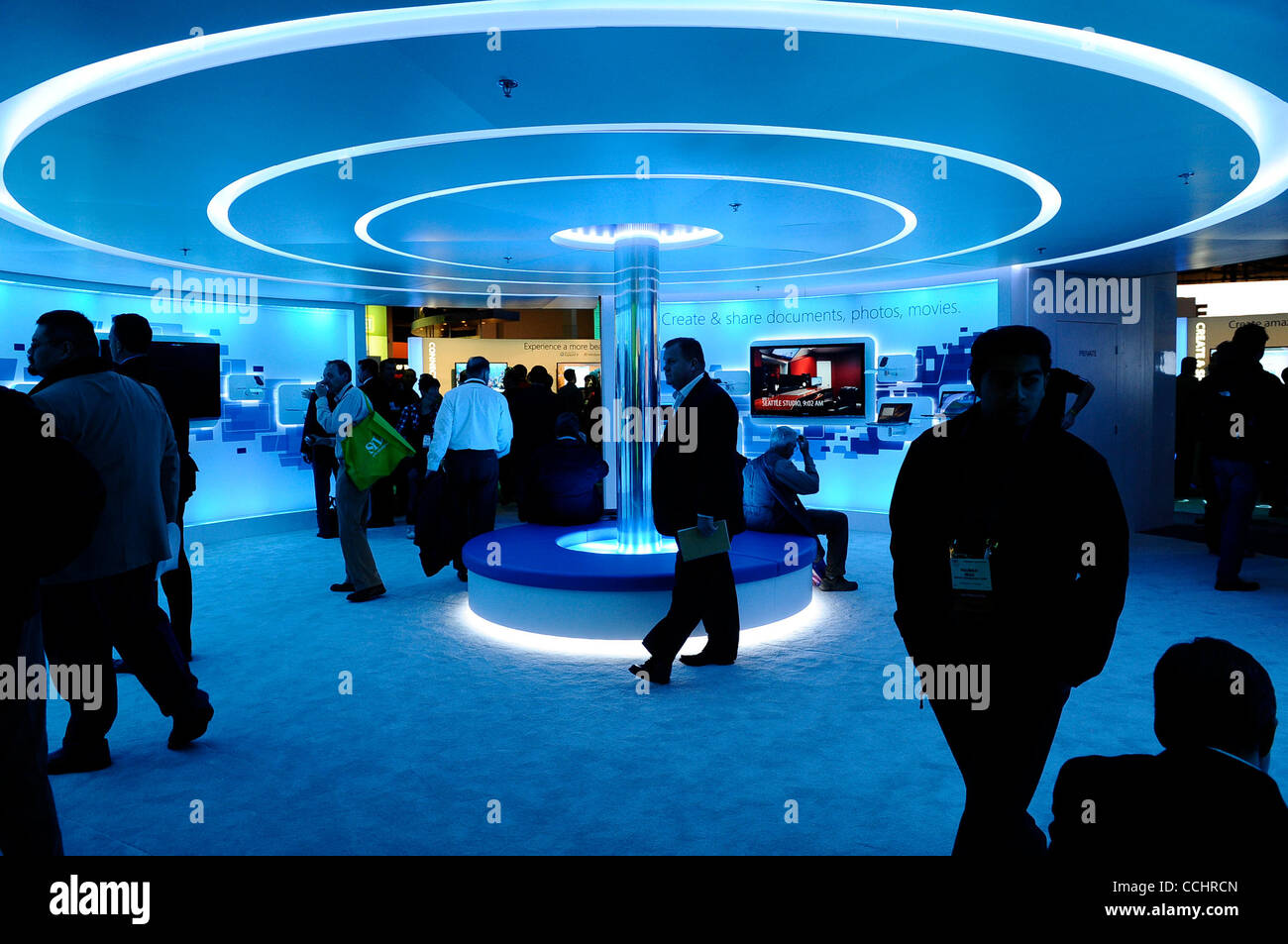 Jan 6,2011-Las Vegas, Nevada - USA. Intel-Stand während des 1. Tages der 2011 International CES. (Kredit-Bild: © gen Blevins/ZUMAPRESS.com) Stockfoto