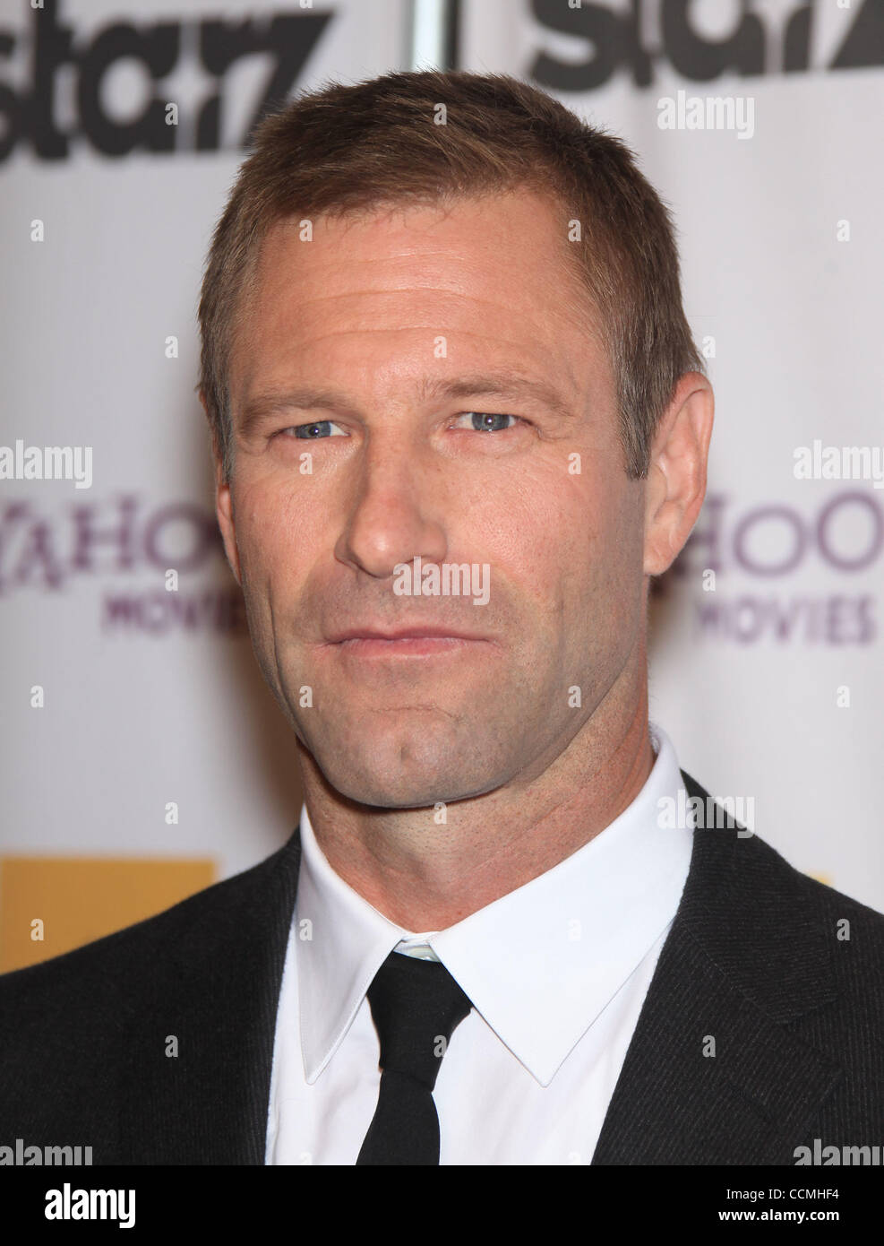 AARON ECKHART kommt für die 14. Annual Hollywood Awards Gala im Beverly Hilton statt. (Kredit-Bild: © Lisa O'Connor/ZUMApress.com) Stockfoto