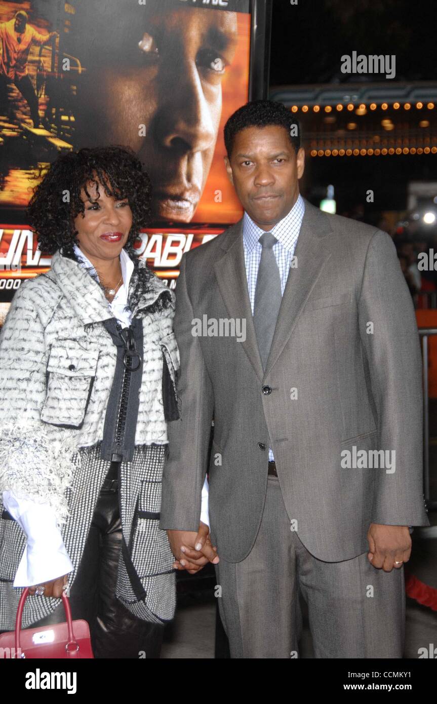 27. Oktober 2010 - statt Hollywood, Kalifornien, USA - Pauletta Pearson und Denzel Washington während der Premiere des neuen Films von 20th Century Fox nicht aufzuhalten, im Regency Village Theater, am 26. Oktober 2010, in Los Angeles... 2010..k66633mge. (Kredit-Bild: © Michael Germana/Globe Fotos/ZUMAp Stockfoto