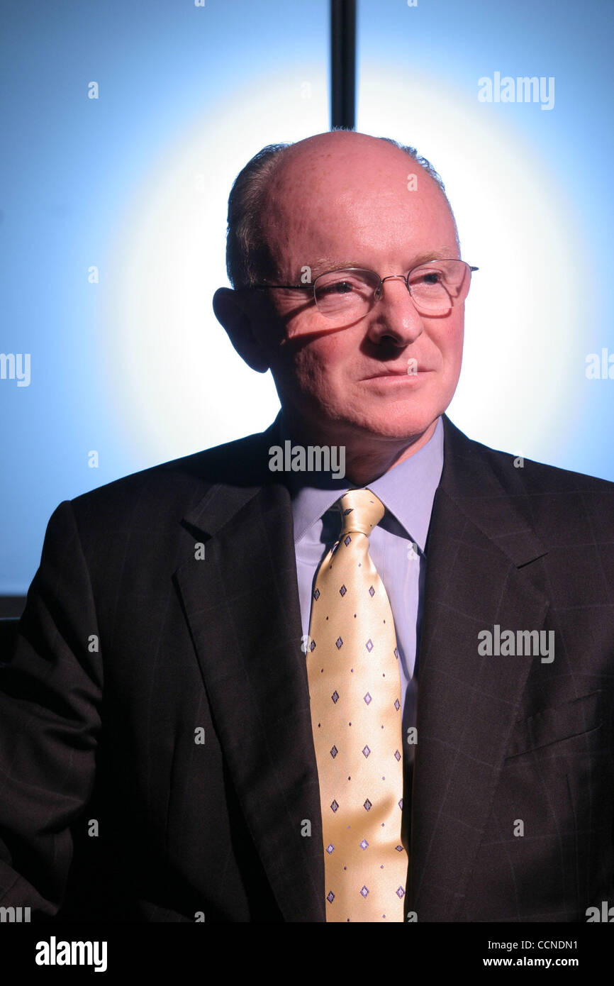 Sep 23, 2004 - San Ramon, Kalifornien, USA - ChevronTexaco Corporation Chairman und CEO DAVID J. O'REILLY fotografiert am Firmensitz in San Ramon. (Kredit-Bild: © Martin Klimek/ZUMA Press) Stockfoto