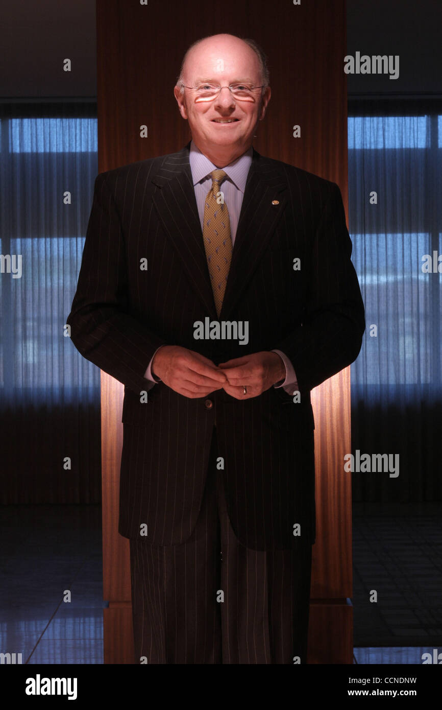 Sep 23, 2004 - San Ramon, Kalifornien, USA - ChevronTexaco Corporation Chairman und CEO DAVID J. O'REILLY fotografiert am Firmensitz in San Ramon. (Kredit-Bild: © Martin Klimek/ZUMA Press) Stockfoto