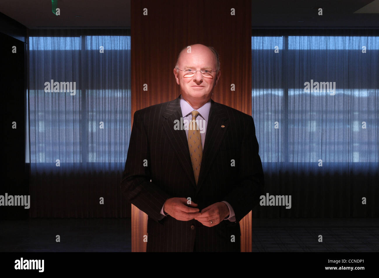 Sep 23, 2004 - San Ramon, Kalifornien, USA - ChevronTexaco Corporation Chairman und CEO DAVID J. O'REILLY fotografiert am Firmensitz in San Ramon. (Kredit-Bild: © Martin Klimek/ZUMA Press) Stockfoto