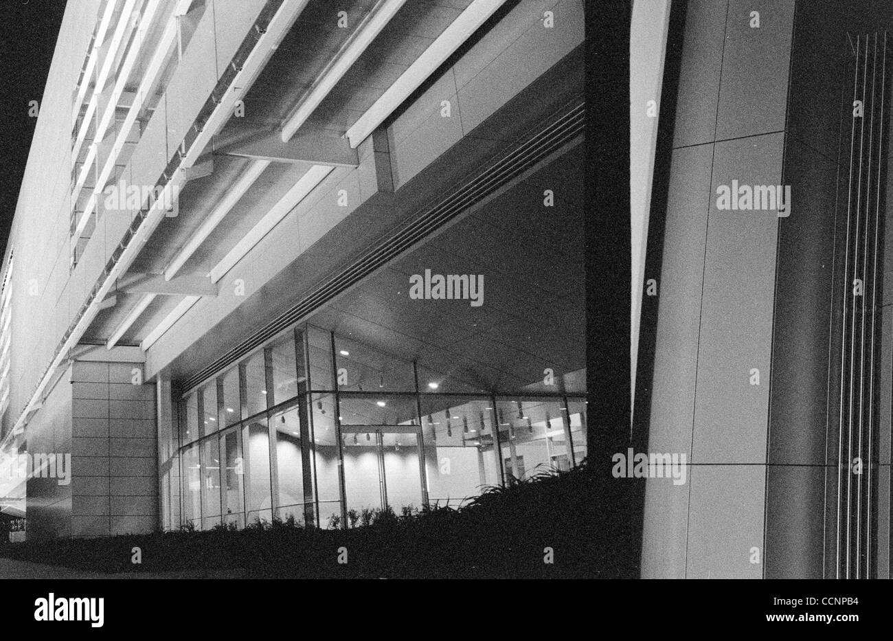 18. November 2004; Little Rock, AK, USA; (Datei Foto. Unbekanntes Datum) der ehemalige Präsident Clinton macht eine kühne architektonische Aussage lädt alle zu seiner amerikanischen Präsidentschaft Bibliothek und Museum in Little Rock, Arkansas. Stockfoto