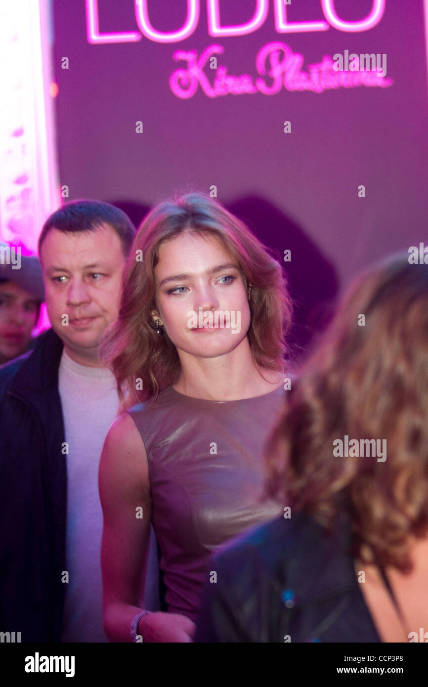 Russischen supermodel Natalia Vodianova (Wodjanowa) besucht Russian