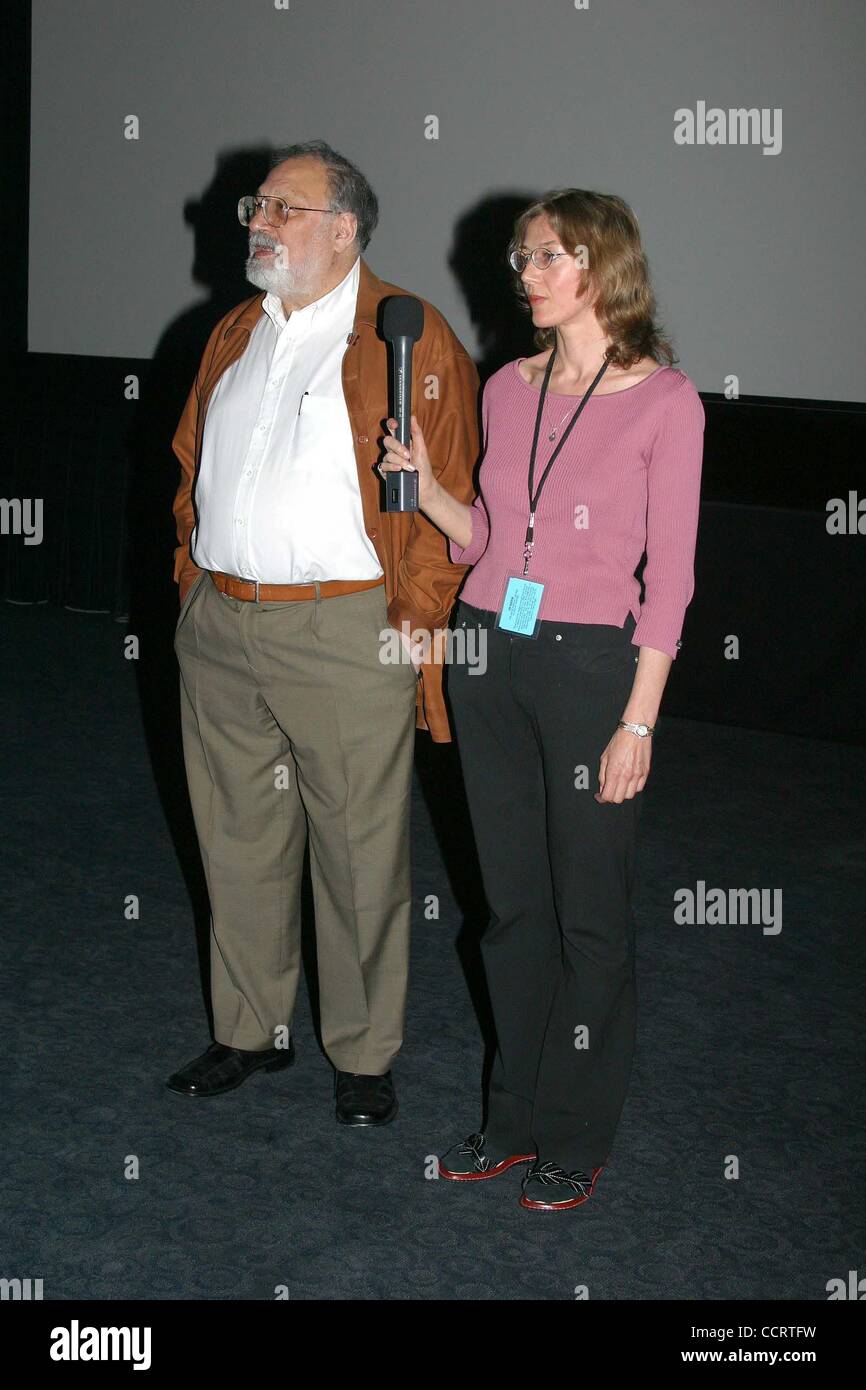 21. April 2003 - Hollywood, Kalifornien, US - I7563CHW. RUSSISCHE INTERNATIONAL FILMFESTIVAL. ARC LIGHT HOLLYWOOD, HOLLYWOOD, CA.04/22/2003.   / / 2003.RUSTAM IBRAGIM BEKOV (bekannte russische Persönlichkeit) (Kredit-Bild: © Clinton Wallace/Globe Photos/ZUMAPRESS.com) Stockfoto