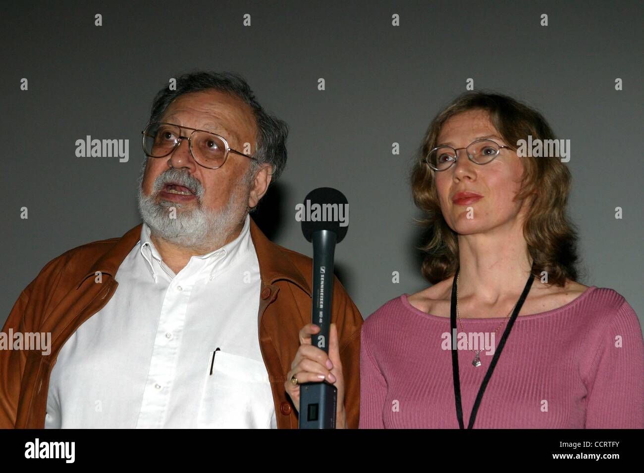 21. April 2003 - Hollywood, Kalifornien, US - I7563CHW. RUSSISCHE INTERNATIONAL FILMFESTIVAL. ARC LIGHT HOLLYWOOD, HOLLYWOOD, CA.04/22/2003.   / / 2003.RUSTAM IBRAGIM BEKOV (bekannte russische Persönlichkeit) (Kredit-Bild: © Clinton Wallace/Globe Photos/ZUMAPRESS.com) Stockfoto