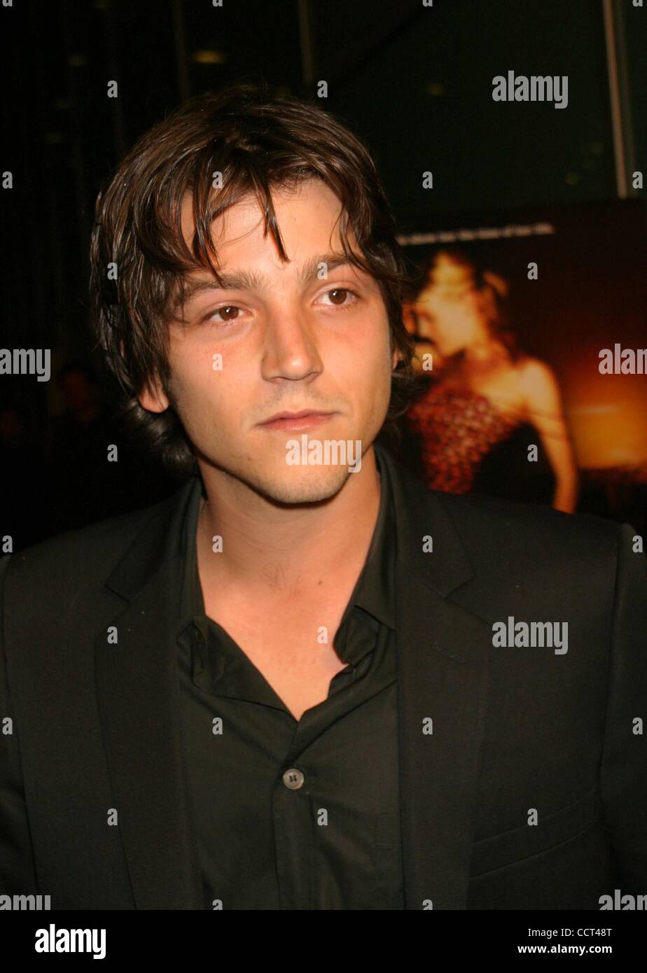 24. Februar 2004 - Hollywood, Kalifornien, US - K35587EG. DIRTY DANCING HAVANA NIGHTS WELTPREMIERE AM CINERAMA DOME THEATRE IN HOLLYWOOD, KALIFORNIEN .02/24/2004.  /E.G.I./ 2004.DIEGO LUNA. (Kredit-Bild: © Ed Geller/Globe Photos/ZUMAPRESS.com) Stockfoto