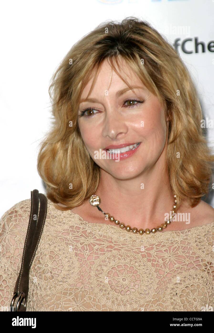 30. September 2004 - Hollywood, Kalifornien, US - K39600EG. RIFF-RESCUE 2004 NUTZEN AT VICTORIAN, SANTA MONICA, CALIFORNIA.09/30/04.  /E.G.I./ 2004.SHARON LAWRENCE. (Kredit-Bild: © Ed Geller/Globe Photos/ZUMAPRESS.com) Stockfoto