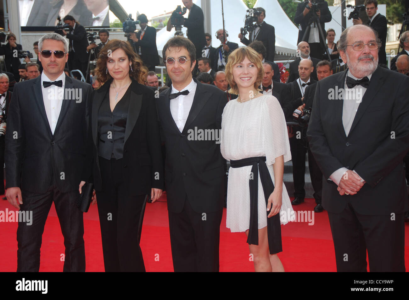 Mitglieder der Jury Carlos Diegues, Dinara Droukarova, Präsident der Jury Atom Egoyan und Emmanuelle Devos. Stockfoto