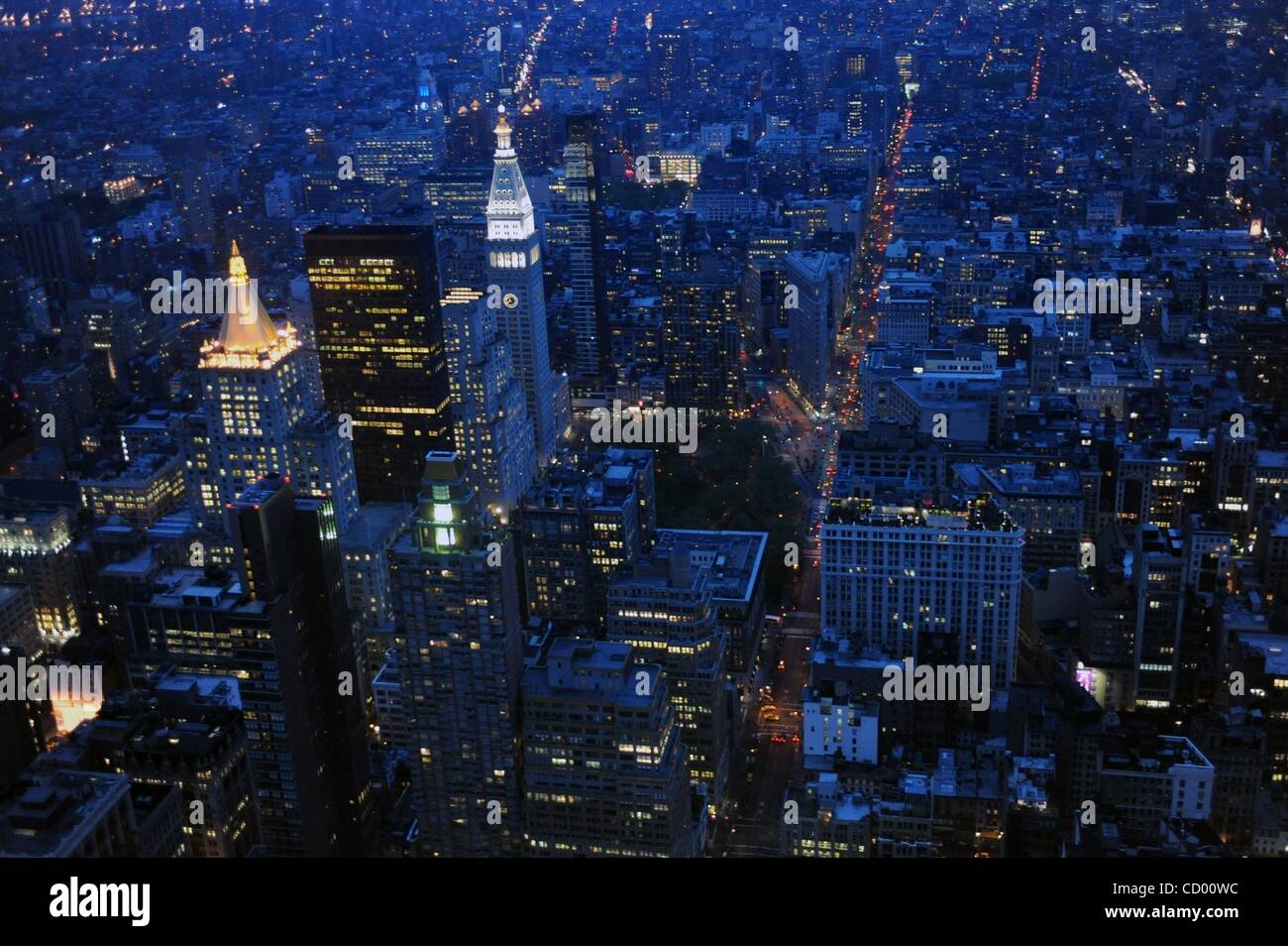 21. April 2010 - Manhattan, New York, USA - Lower Manhattan aus der 86. Etage Beobachtung deck auf das Empire State Building.  (Kredit-Bild: © Bryan Smith/ZUMA Press) Stockfoto