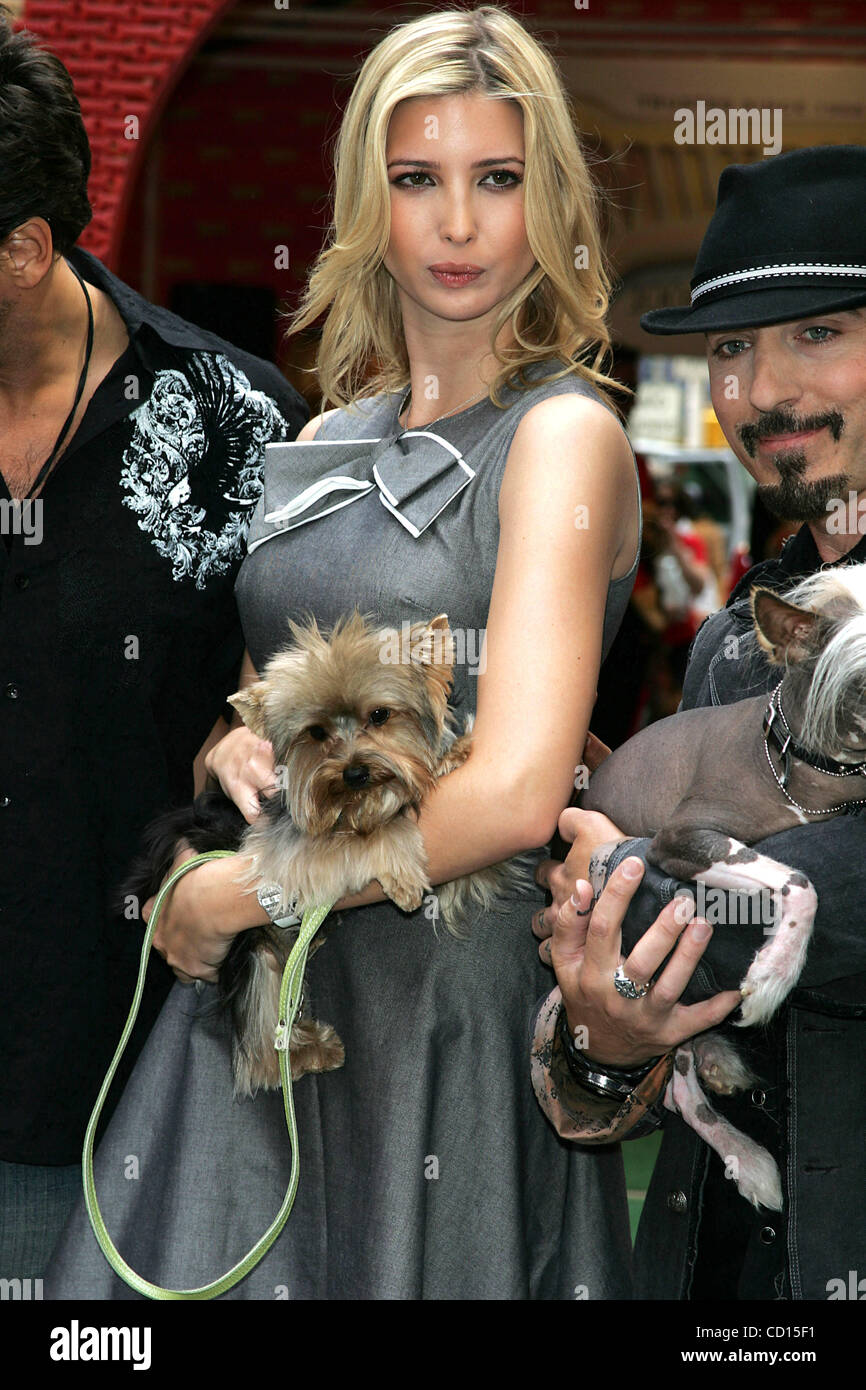 22. Mai 2008 - New York, New York, USA - Ivanka Trump besucht die Milk-Bone 100. Jubiläumsfeier im Militär Insel am 21. Mai 2008 in New York...  / K58908TGA(Credit Image: © Terry Gatanis/Globe Photos/ZUMAPRESS.com) Stockfoto