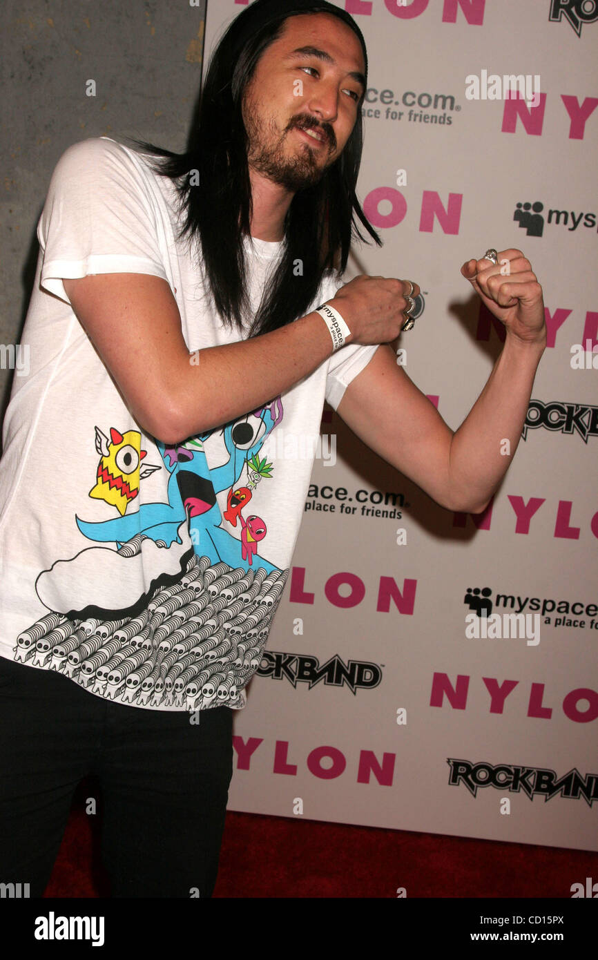 3. Juni 2008 - Hollywood, Kalifornien, US - I13360CHW. NYLON-MAGAZIN & MYSPACE FEIERT IHRE DRITTE JAHRESAUSGABE KOLLABORATIVE MUSIK. NYLON/MYSPACE LOUNGE, HOLLYWOOD, CA.06/03/08.DJ STEVE AOKI (Kredit-Bild: © Clinton Wallace/Globe Photos/ZUMAPRESS.com) Stockfoto