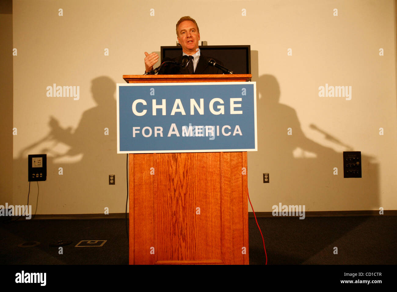 5. November 2008 - wurde District of Columbia, USA - CHRIS VAN HOLLEN, DNC-Vorsitzenden, Pressekonferenz, übermorgen demokratischen Präsidenten gewählt. (Kredit-Bild: © Veronika Lukasova/ZUMAPRESS.com) Stockfoto