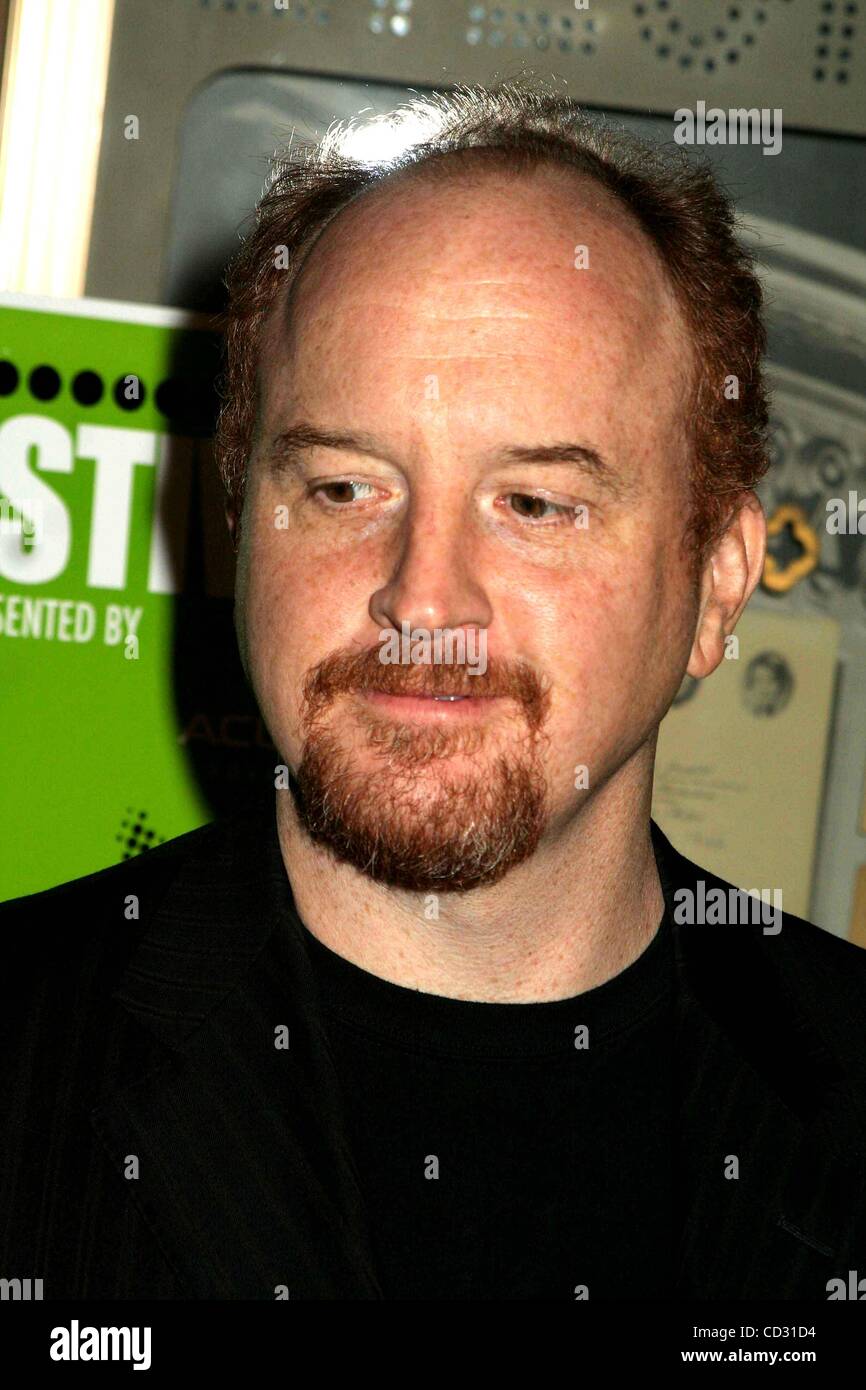 2. April 2008 - New York, New York, US - K57711ML. Eröffnungsabend des GEN ART Filmfestival präsentiert eine SCREENING der '' VERMINDERTE CAPANew York'' ZIEGFELD THEATER-04-02-2008.LOUIS c.k..  -2008 (Kredit-Bild: © Mitchell Levy/Globe Photos/ZUMAPRESS.com) Stockfoto
