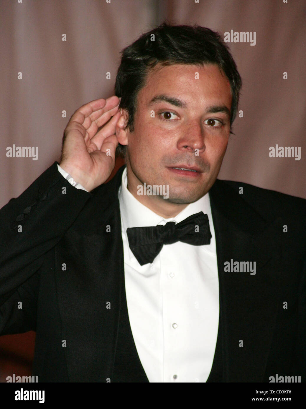 5. Mai 2008 - New York, NY, USA - Schauspieler JIMMY FALLON in der "Superhelden: Mode und Fantasie" Costume Institute Gala im Metropolitan Museum of Art statt. (Kredit-Bild: © Nancy Kaszerman/ZUMA Press) Stockfoto