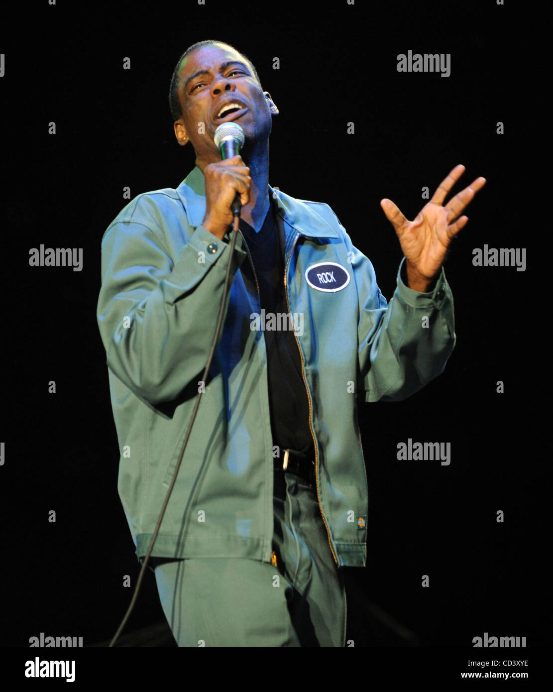 14. Juni 2008 führt - Manchester, Tennessee, USA - Komiker CHRIS ROCK live seine aktuelle Tournee 2008 stellt einen Anschlag an der Bonnaroo Music and Arts Festival. Die viertägige mehrstufige camping Festival zieht mehr als 90.000 Musikfans und findet auf einer 700 Hektar großen Farm in Tennessee. Stockfoto