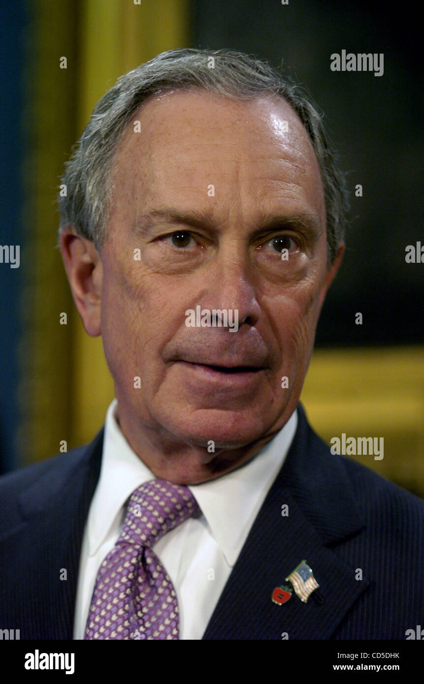Bürgermeister Michael Bloomberg, US Environmental Protection Agency (EPA) Administrator Stephen Johnson und New York City Department of Environmental Protection (DEP) Kommissar Emily Lloyd verkünden, dass New York City erhalten $ 12 Millionen von der EPA für ein Pilotprogramm zur Entwicklung und Bewertung einer contami Stockfoto