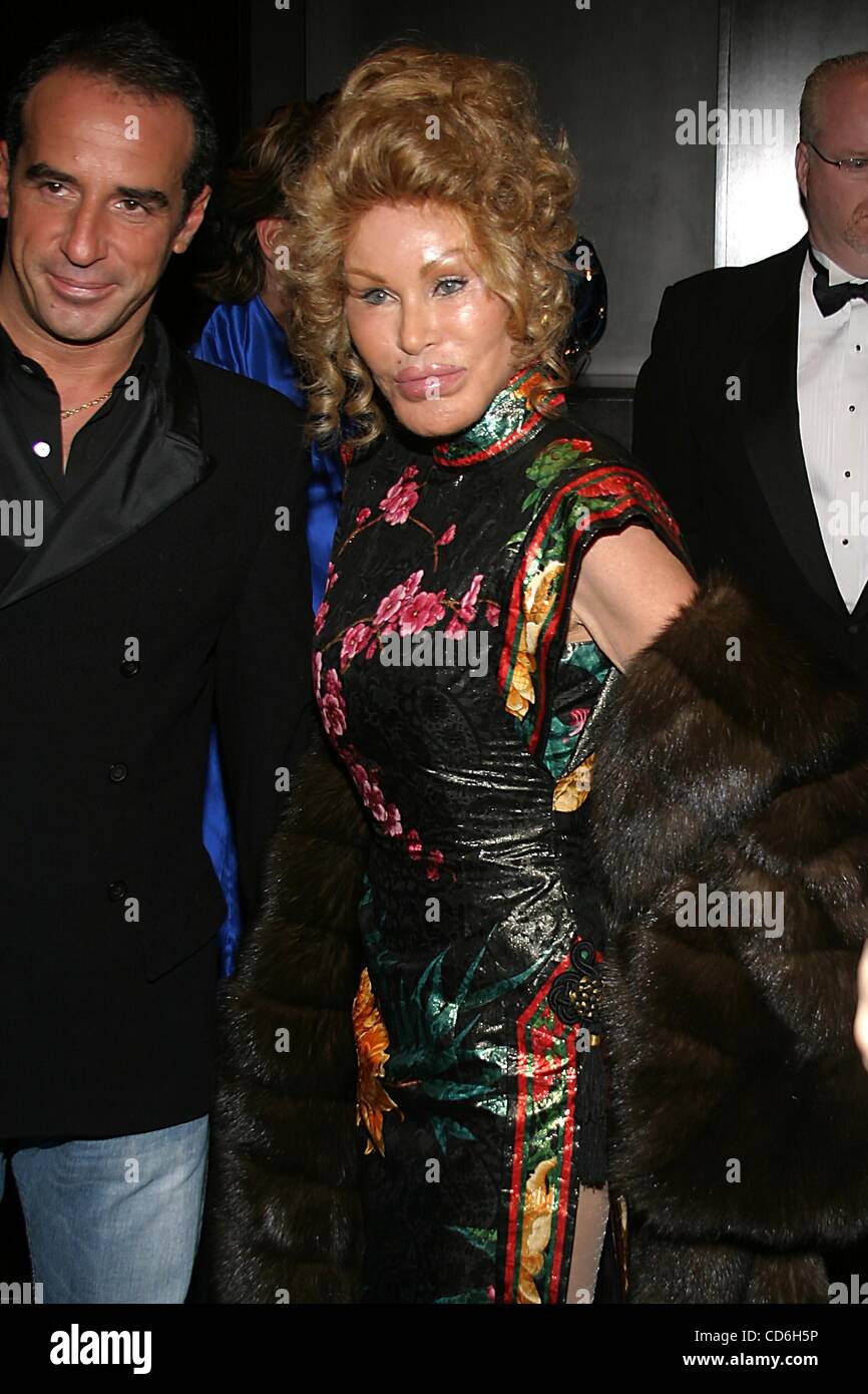 Jocelyn wildenstein Fotos und Bildmaterial in hoher Auflösung Alamy(02)