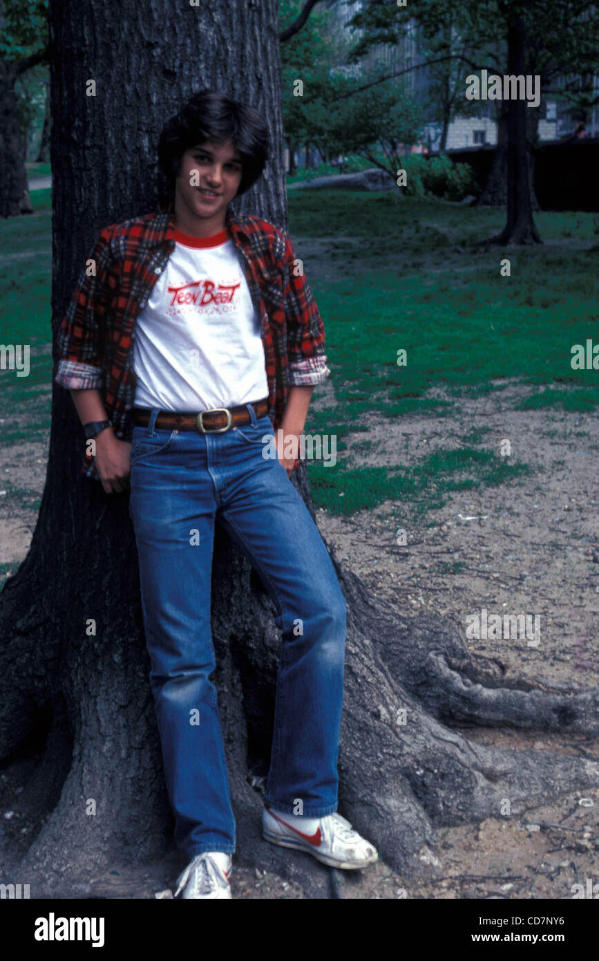 29. Oktober 2004 - New York, New York, USA - RALPH MACCHIO.  / PHOTOS(Credit Image: © Judie Burstein/Globe Photos/ZUMAPRESS.com) Stockfoto