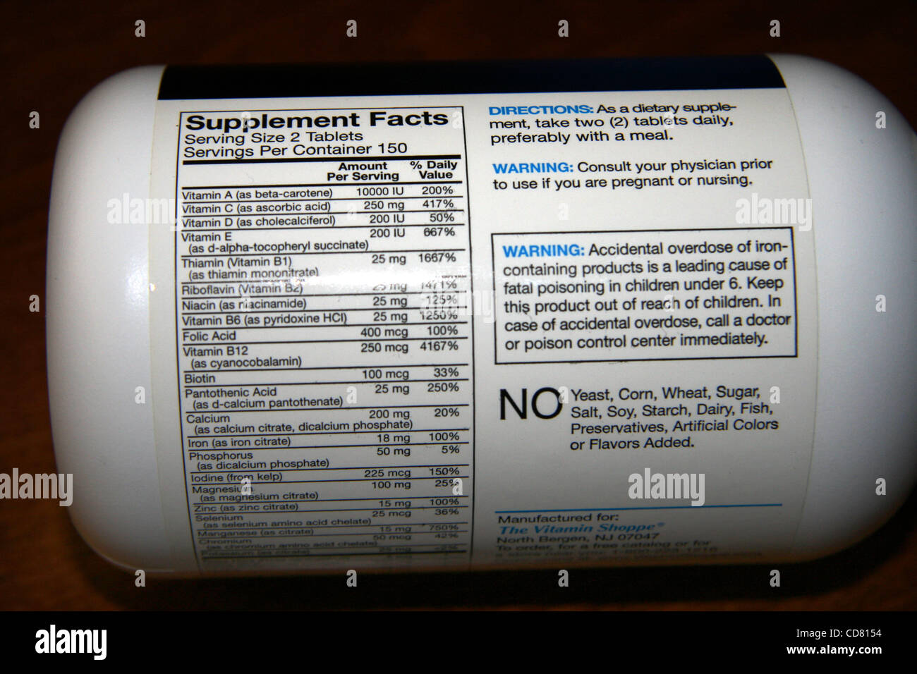 24. März 2008 - Bergen County, New Jersey, USA - Kläger Elena Klyachman Et al. behauptet, Vitamin Shoppe Inc., der Natur Wert Inc. und anderen Angeklagten beteiligt in der Herstellung, marketing, Werbung und Vertrieb der Marke Vitamin Shoppe unlauteren Geschäftspraktiken "speziell für Wo Stockfoto