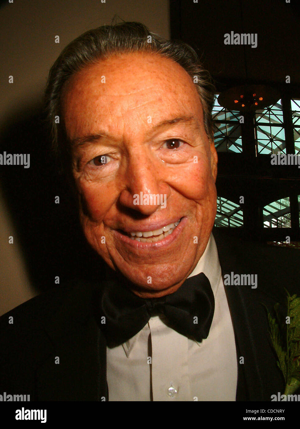17.05.2003 NEW YORK neue York.ELLIS ISLAND MEDAL OF HONOR Award-GALA.  / K30752ML. MIKE WALLACE(Credit Image: © Mitchell Levy/Globe Photos/ZUMAPRESS.com) Stockfoto