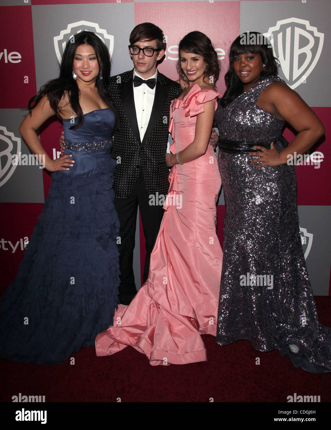 16. Januar 2011 - Beverly Hills, Kalifornien, USA - Schauspieler JENNA USHKOWITZ, KEVIN McHALE und LEA MICHELE, AMBER RILEY in der InStyle/Warner Bros.-Golden Globe Awards Party 2011 im Beverly Hilton Hotel. (Kredit-Bild: © Lisa O'Connor/ZUMAPRESS.com) Stockfoto