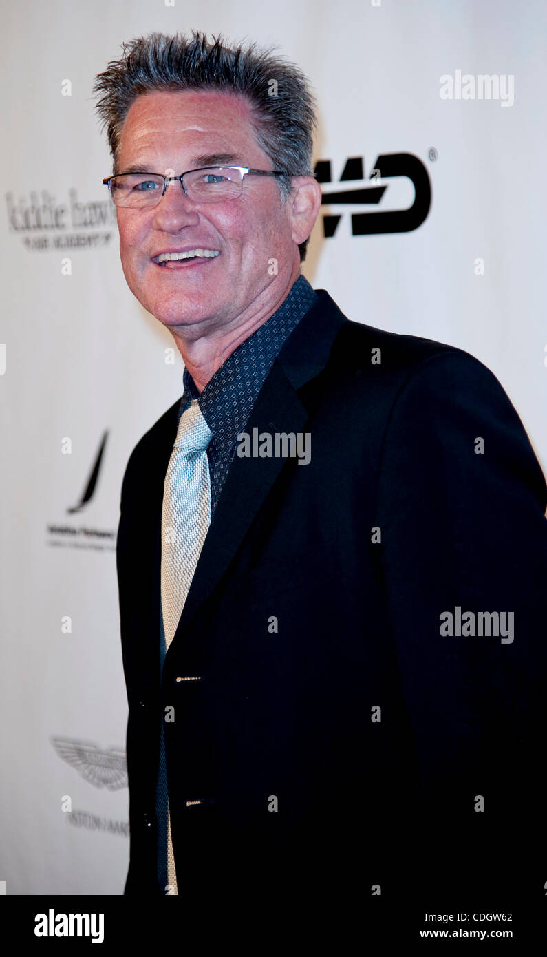 21. Januar 2011 - Beverly Hills, California, USA - KURT RUSSELL in der lebenden Legenden der Luftfahrt-Gala im Beverly Hilton Hotel. Stockfoto