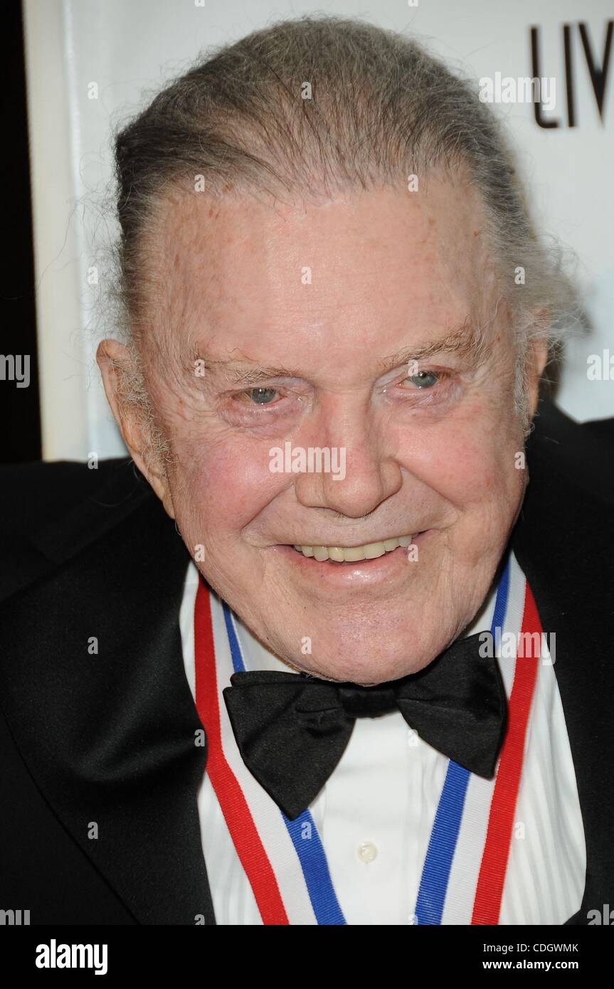 21 Januar 11 Los Angeles Kalifornien Usa Schauspieler Cliff Robertson An Den 8 Jahrlichen Living Legends Of Aviation Event Los Angeles Kredit Bild C Jeff Frank Zumapress Com Stockfotografie Alamy