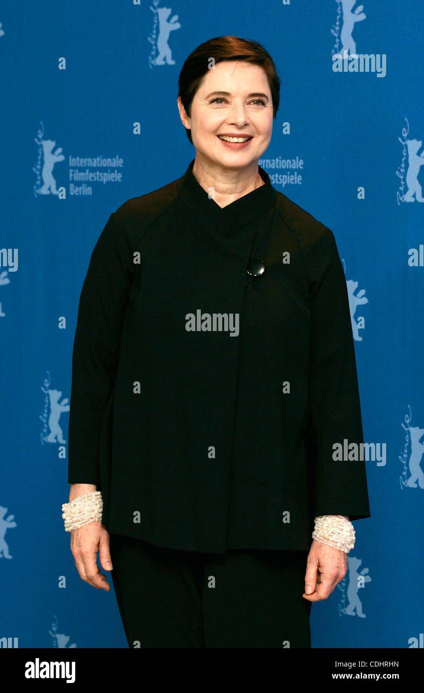 10. Februar 2011 - Hollywood, Kalifornien, US - ISABELLA ROSSELLINI. Jury photocall.61st Berlin International Film Festival.Berlin, Germany.February 10.2011.Ãƒâ€šÃ'Â©. K67553RHARV (Bild Kredit: Â © Roger Harvey/Globe Photos/ZUMAPRESS.com) Stockfoto