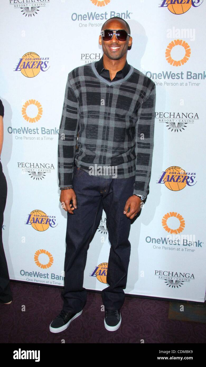 3. April 2011 - Los Angeles, Kalifornien, USA - Kobe Bryant.Lakers Casino Night präsentiert von Pechanga Resort Casino & OneWest Bank im Staples Center, Los Angeles, CA. 3 April - 2011 statt. (Kredit-Bild: © TLeopold/Globe Photos/ZUMAPRESS.com) Stockfoto