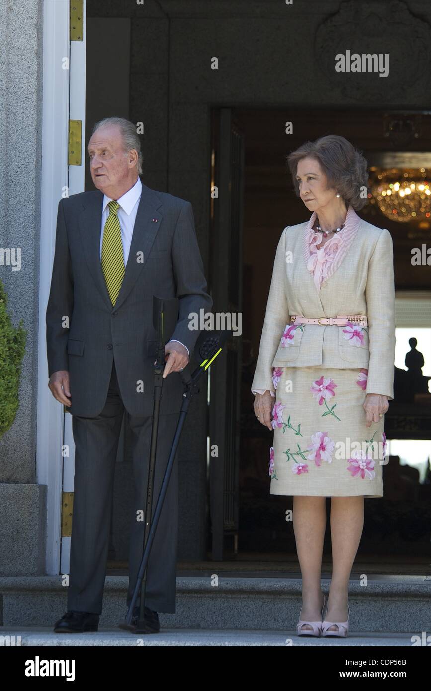 11. Juli 2011 - Madrid, Spanien - spanische König Juan Carlos und Königin Sofia besuchen treffen und Mittagessen mit Herrn Ricardo Alberto Martinelli Berrocal, Präsident der Republik Panama und Manuskripten Marta Linares de Martinelli im Zarzuela-Palast in Madrid (Credit-Bild: © Jack Abuin/ZUMAPRESS.com) Stockfoto