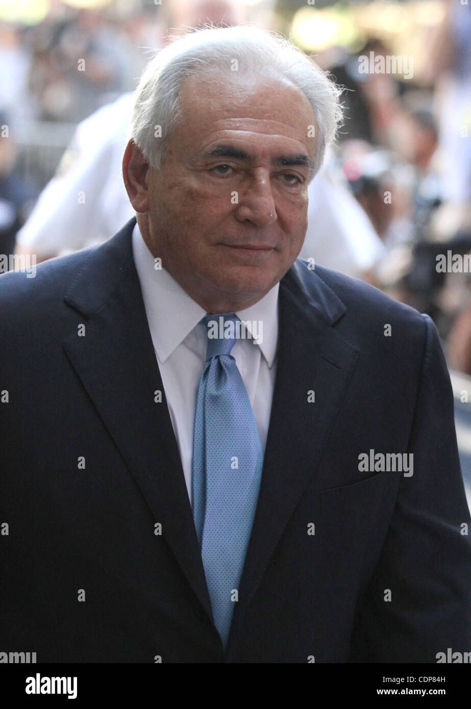 1. Juli 2011 - New York, NY, USA - Dominique Strauss-Kahn kehrte nach Manhattan Gericht auf seinem freigegeben werden "eigenen Engagement" (Credit-Bild: © Dan Herrick/ZUMAPRESS.com) Stockfoto