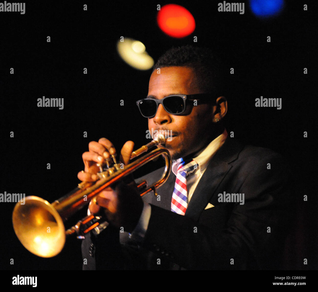 6. Mai 2011 - Hollywood, Kalifornien, USA - Musiker ROY HARGROVE, JR. spielt live im Catalina Bar and Grill. (Kredit-Bild: © Scott Mitchell/ZUMAPRESS.com) Stockfoto