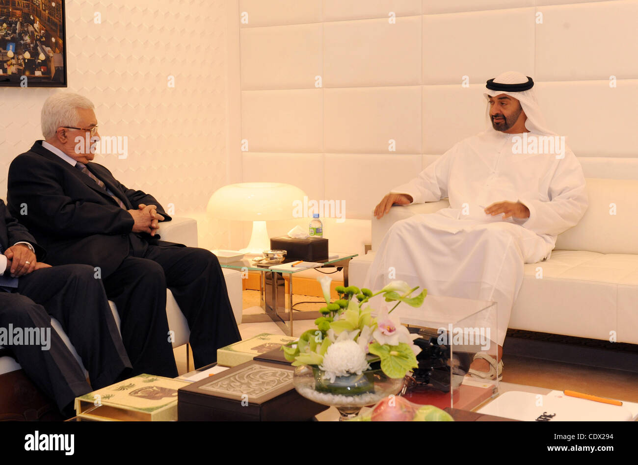 Mohammed bin zayed al nahyan Fotos und Bildmaterial in hoher