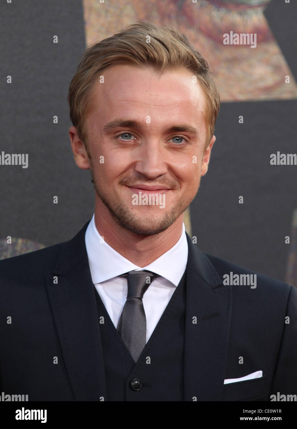 28. Juli 2011 kommt - Hollywood, Kalifornien, USA - TOM FELTON für die Premiere des Films "Rise of the Planet of the Apes" im chinesischen Theater. (Kredit-Bild: © Lisa O'Connor/ZUMAPRESS.com) Stockfoto