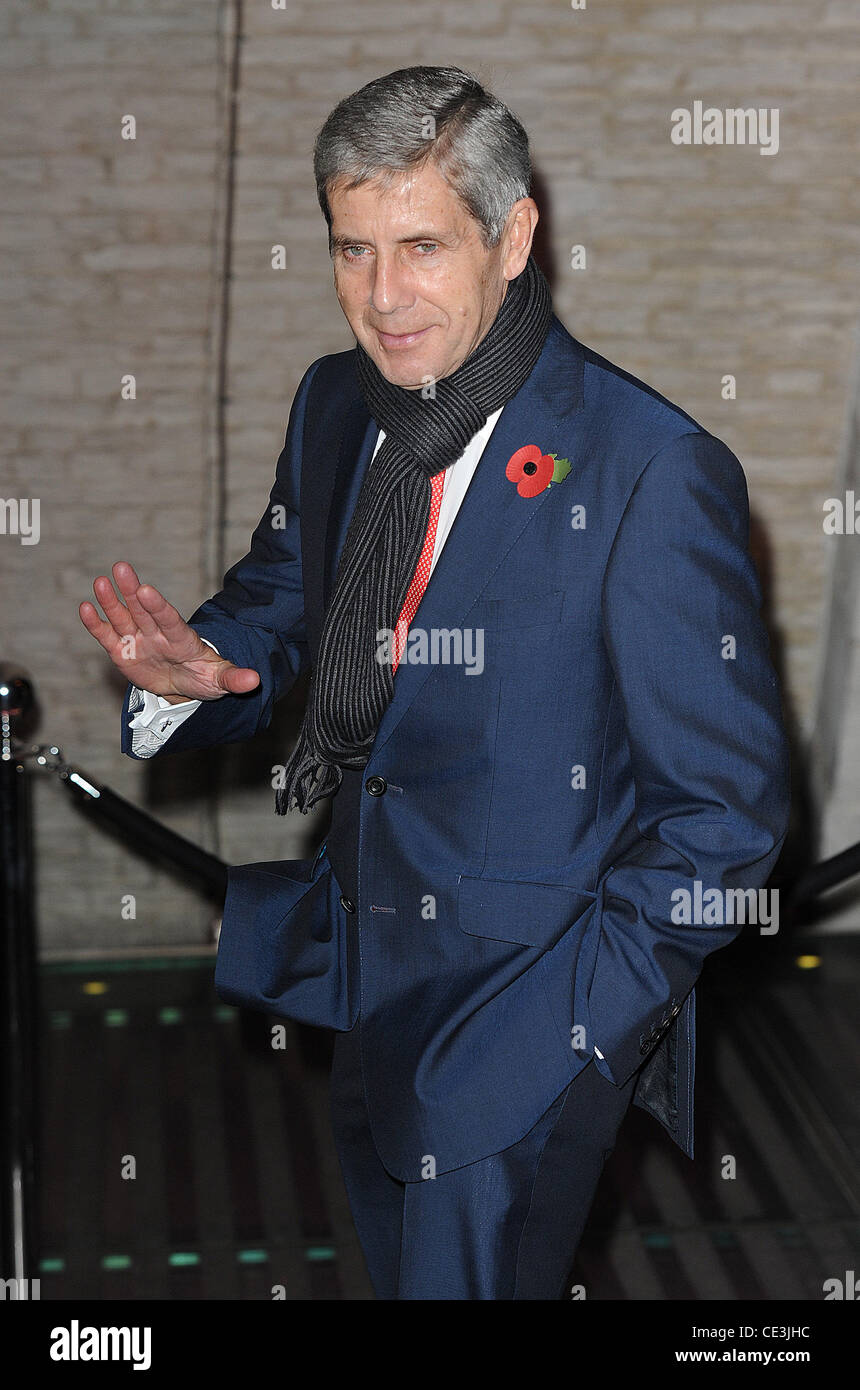 Sir Stuart Rose "Dior illustriert: René Gruau und Line of Beauty"-Vernissage statt im Somerset House. London, England - 09.11.10 Stockfoto