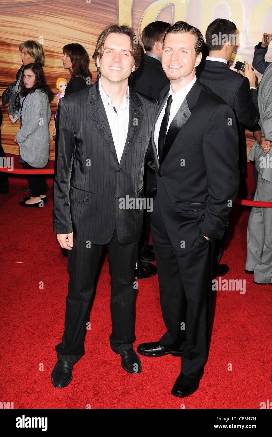 Nathan Greno und Byron Howard Disney der "Wirren" Los Angeles Premiere im El Capitan Theatre - Ankünfte Los Angeles, Kalifornien - 14.11.10 Stockfoto