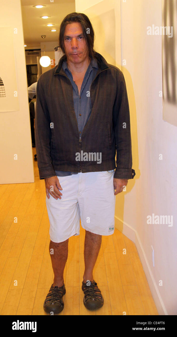 Brad Kahlhamer "Kunstwerk: die nächste große Künstler" statt an der halben Gallery New York City, USA - 24.08.10 Stockfoto