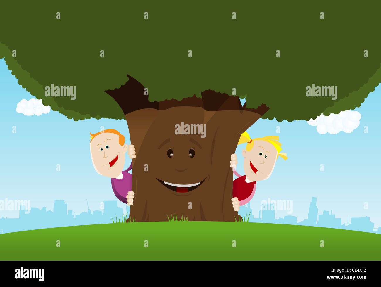 Illustration der niedlichen Cartoon Kinder versteckt sich hinter eines netten anthropomorphen Baums Stockfoto