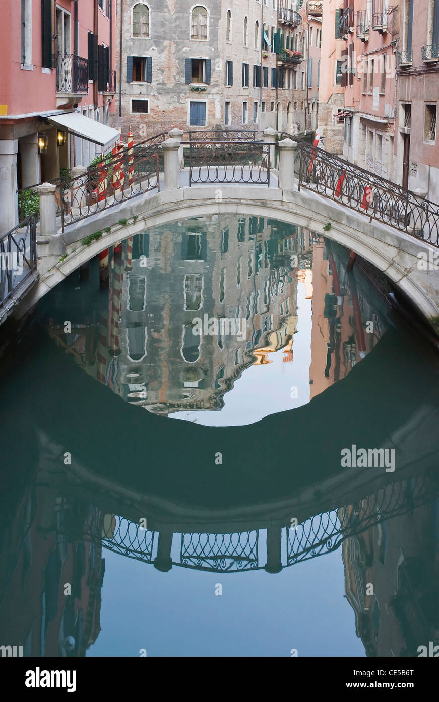 Europa, Italien, Venedig, Canal und Reflexion Stockfoto